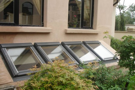 別墅采光井建設(shè)